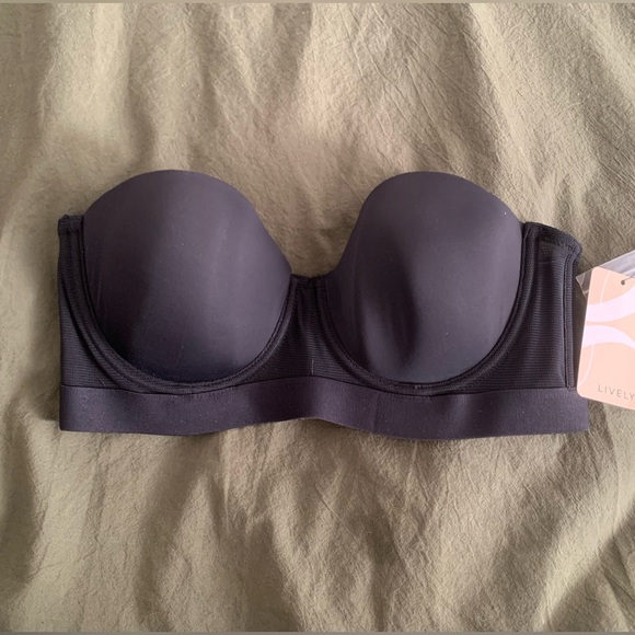 Lively Smooth Strapless Bra - Picture 3 of 6